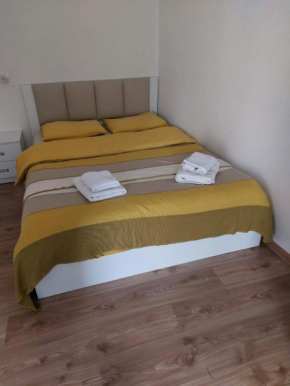 Ele’s Apartment
